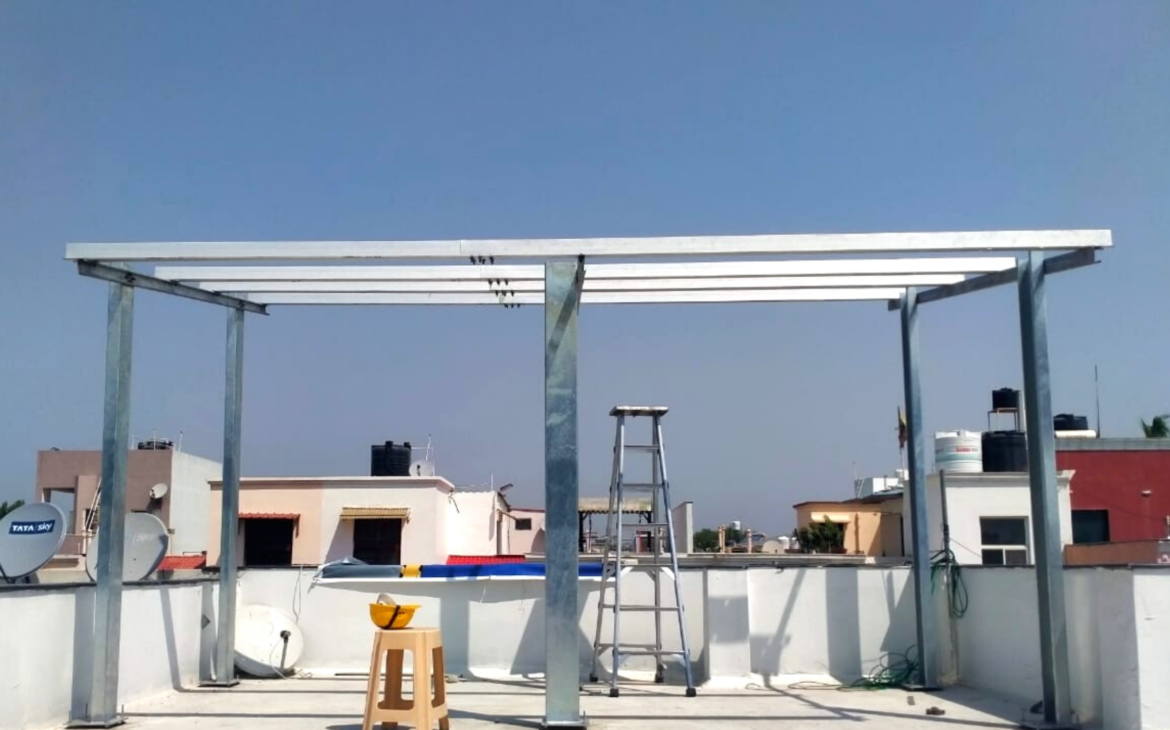 Hot Dip Galvanized Steel Mounting Structure installed on RCC Terrace
